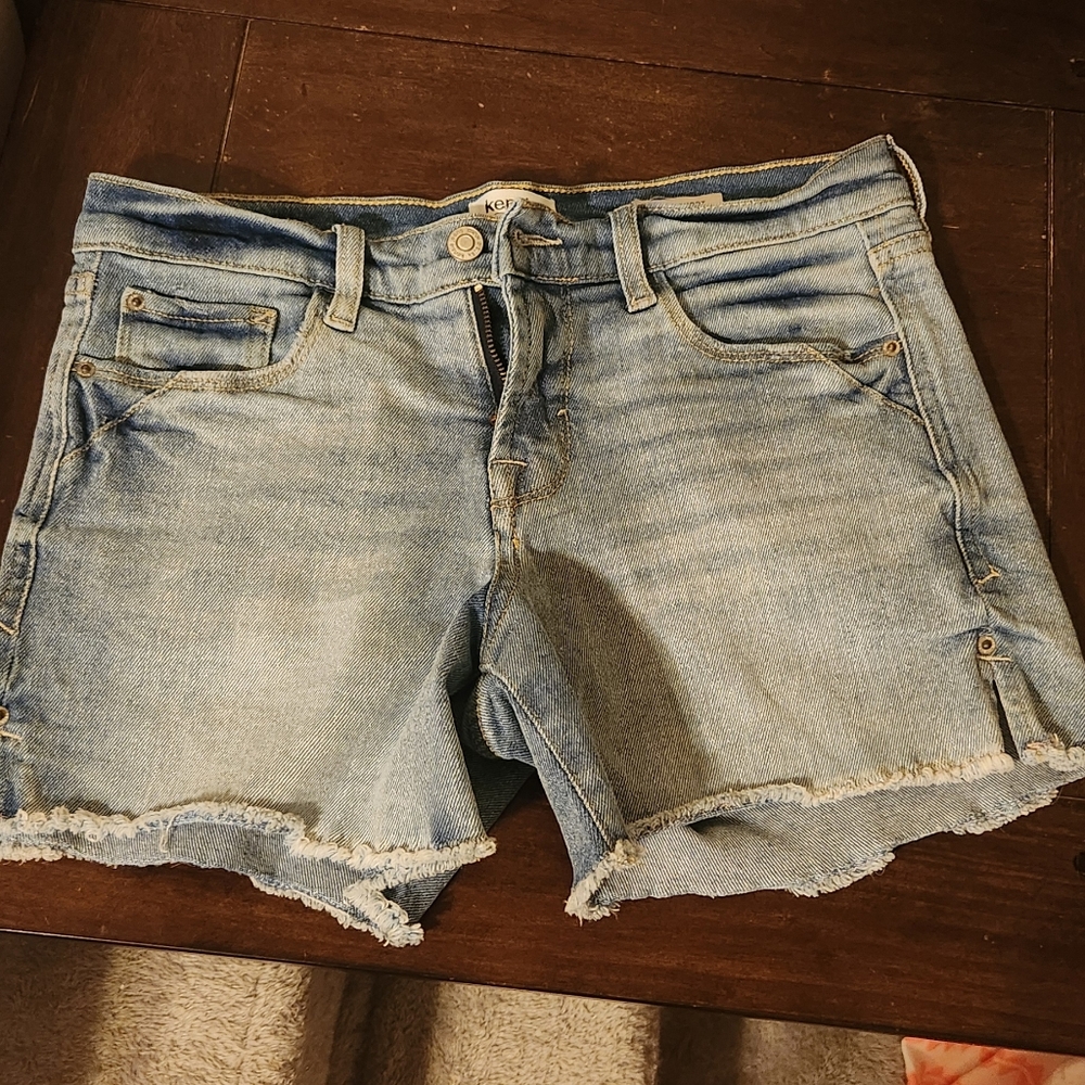 Short - Picture 3 of 3